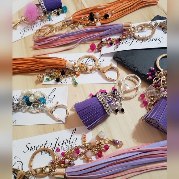Fashion Tassel Keychains Purse Jewelry Handmade Bulk Price 6 Pieces - Picture 10 of 11